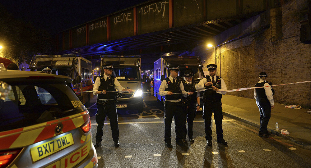 'Vou matar muçulmanos', gritou homem após atropelar fiéis em Londres 