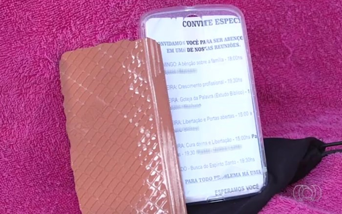 Homem compra celular e recebe no lugar um pedaço de azulejo