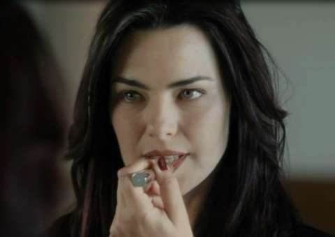 Globo tenta a todo custo trazer Ana Paula Arósio de volta à TV