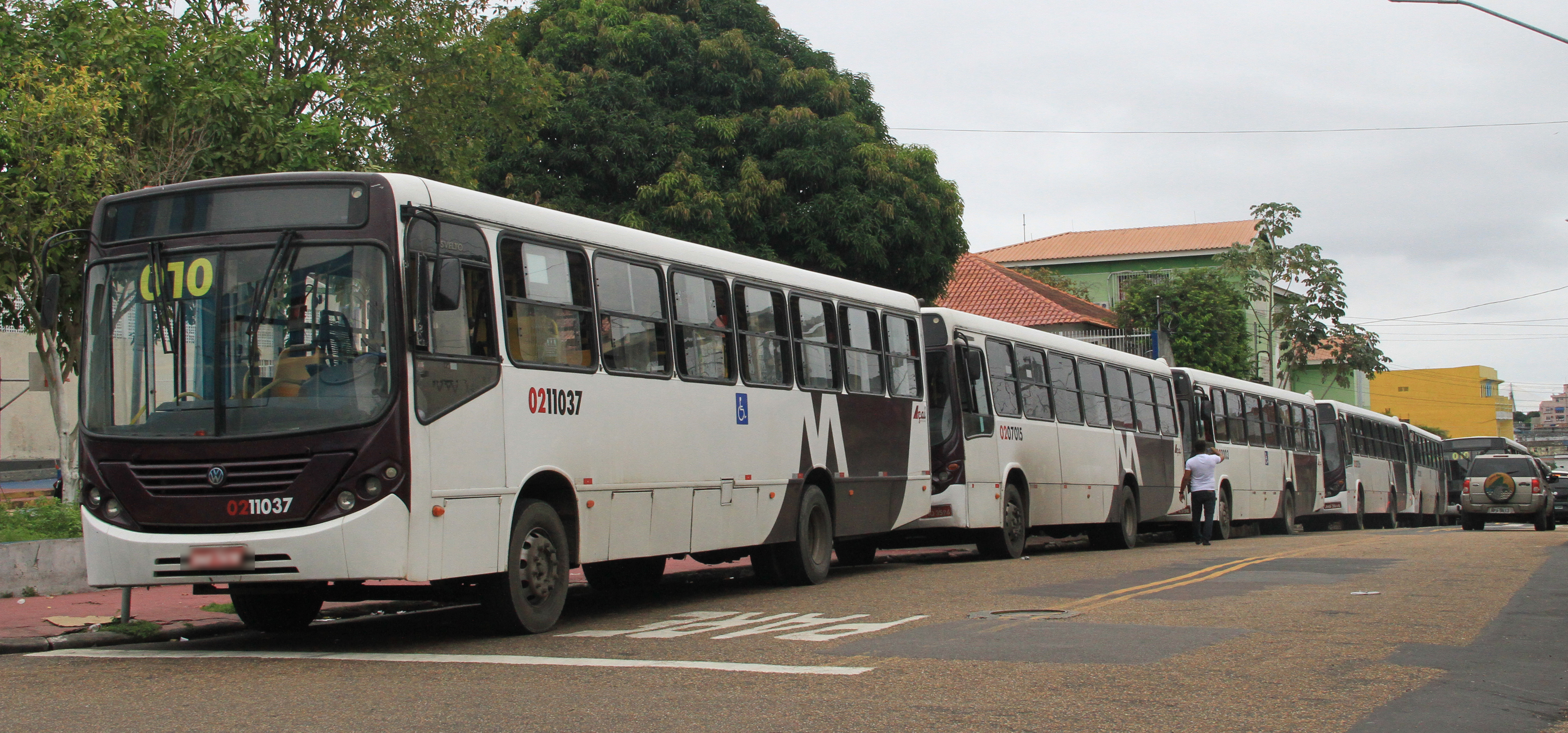 Rodoviários prometem greve por tempo indeterminado a partir desta quarta em Manaus