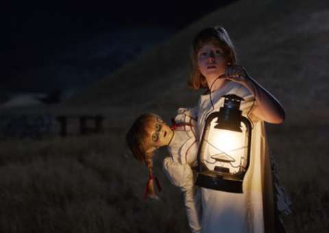 Annabelle 2 ganha trailer macabro. Confira