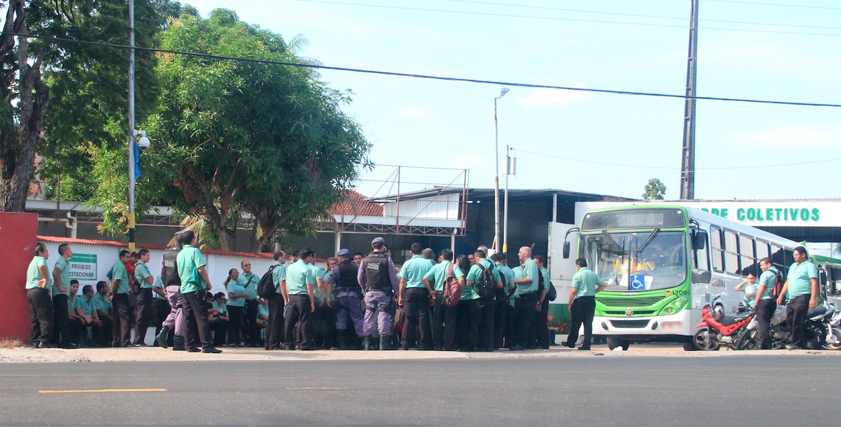 Sinetram diz que pagamentos estão em dia e acionará justiça para impedir greve dos rodoviários
