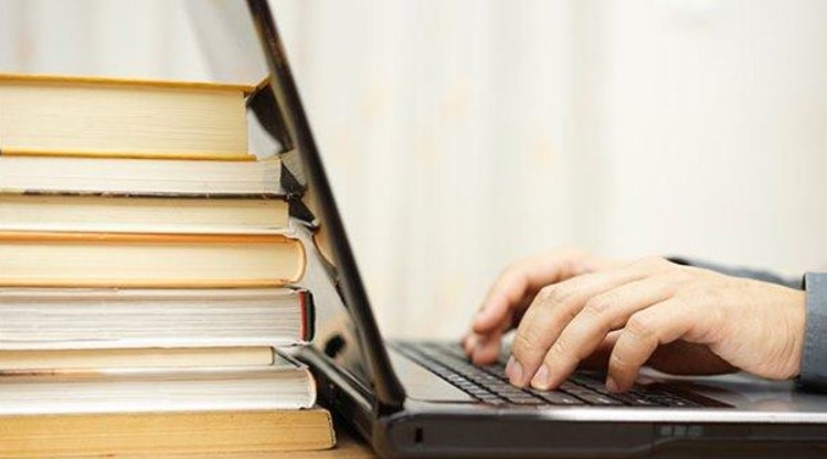 Faculdades poderão oferecer somente cursos a distância, diz MEC
