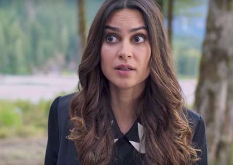  Thaila Ayala rouba a cena em trailer de filme internacional do Pica Pau