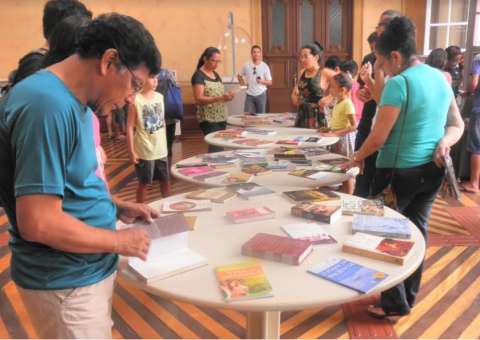Feira de Troca de Livros e Gibis tem nova edição neste domingo