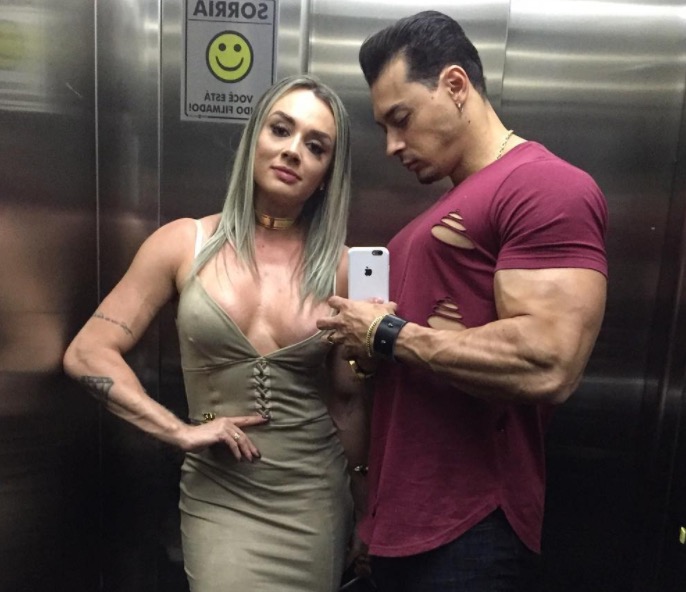 Juju Salimeni espera volta de Felipe Franco ao Brasil para ter DR após boatos de traição 