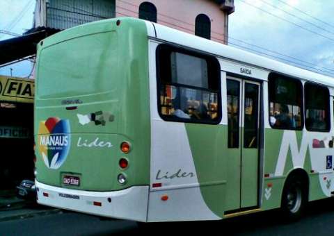 Nova paralisação pega usuários do transporte coletivo de surpresa nesta sexta-feira