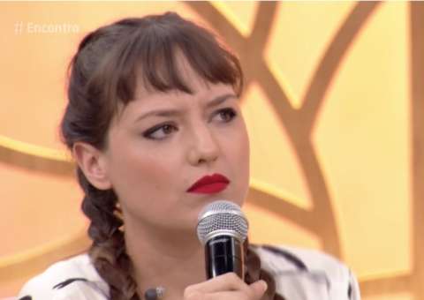 Mallu Magalhães fala sobre preconceito no “Encontro” e causa polêmica