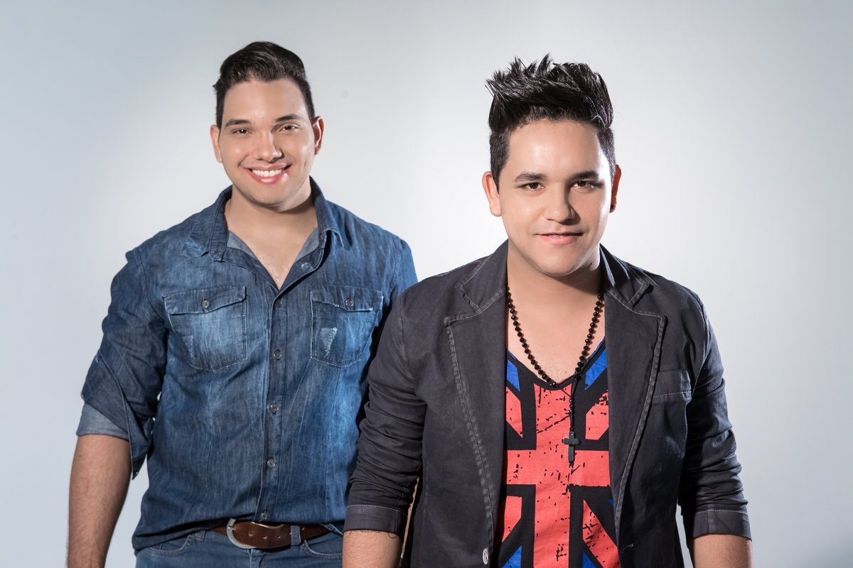 Dupla sertaneja fica ferida após acidente grave em estrada no Mato Grosso