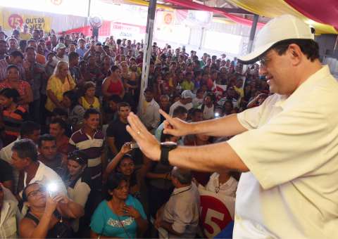 Eduardo Braga começa campanha no interior falando sobre incentivo e produção rural