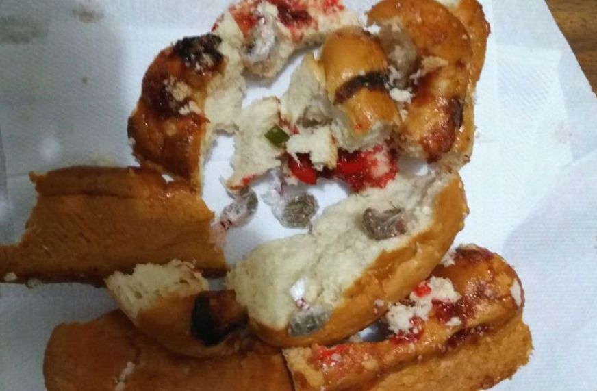 Adolescente é 'pego' tentando levar pão doce com maconha para amigo em delegacia do AM