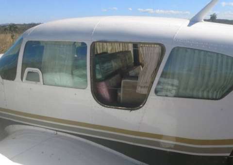 Avião com 500kg de cocaína saiu de fazenda da família do ministro da Agricultura
