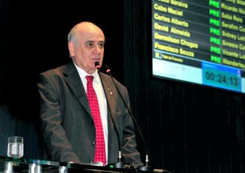 Serafim diz que greve foi manipulação política e alerta para novas paralisações