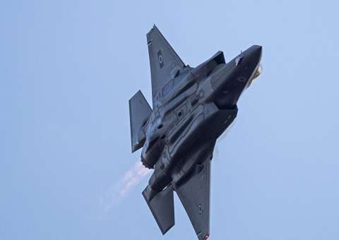 Exército de Israel dispara dois foguetes contra a Faixa de Gaza