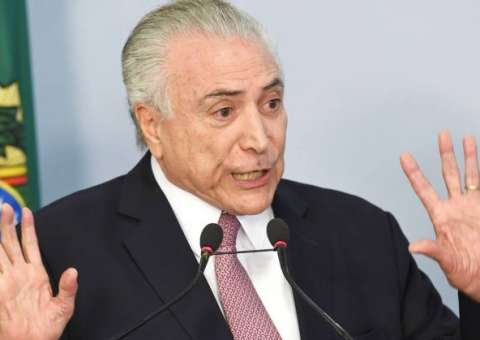 'Não sei como Deus me colocou aqui': frase de Temer vira piada nas redes   
