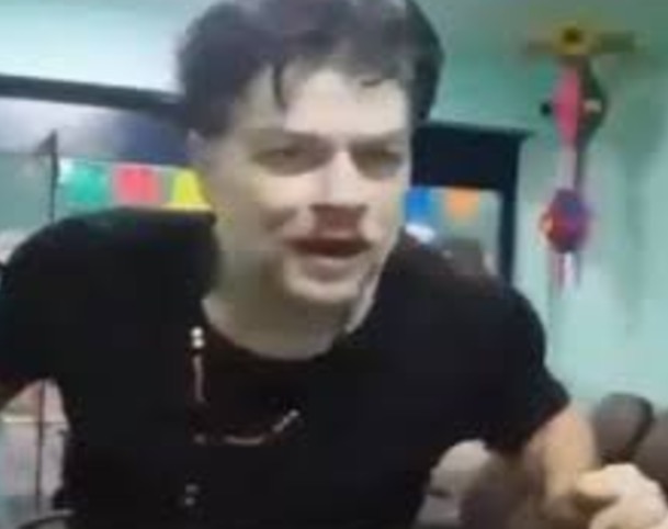 Funcionário que filmou Fábio Assunção transtornado é demitido de hospital