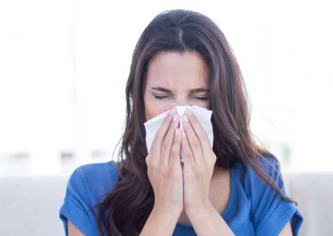 Lavar nariz todos os dias previne contra gripes e resfriados afirma médica