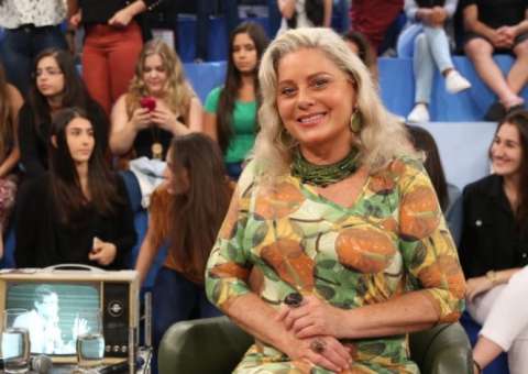 Vera Fischer fez lipo e abdominoplastia antes de ser internada 
