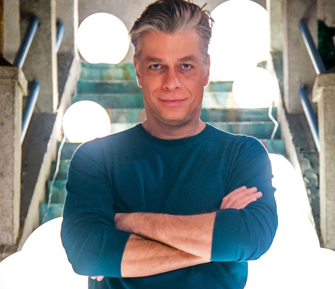 Fábio Assunção pede que funcionária de hospital seja readmitida