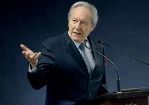 Lewandowski admite erro e refaz decisão sobre o Amazonas