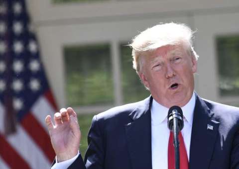 Veto migratório de Trump entra em vigor de forma parcial