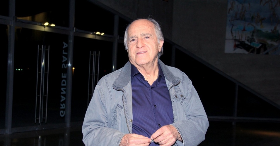 Ary Fontoura é assaltado por oito homens em entrada de viaduto no Rio de Janeiro 