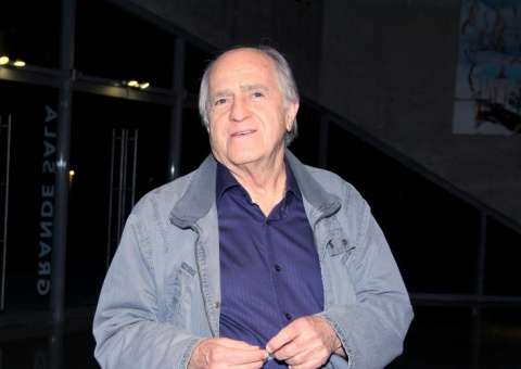 Ary Fontoura é assaltado por oito homens em entrada de viaduto no Rio de Janeiro 