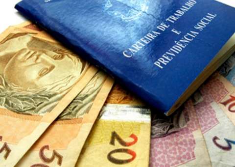 Com reforma da Previdência em risco, governo estuda fim do abono salarial 