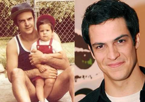  Mateus Solano 'choca' por semelhança em foto do pai 