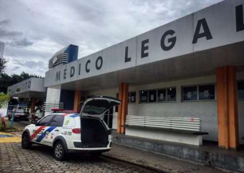  Após ter casa invadida, família testemunha morte de filho de 25 anos em Manaus 