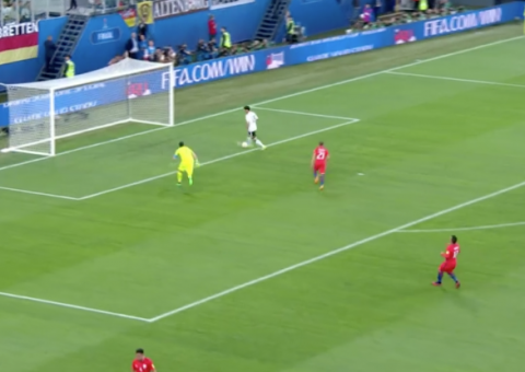 Chile domina jogo, mas Alemanha marca uma vez e conquista Copa das Confederações