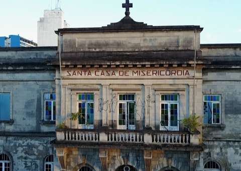 Procuradoria-Geral do Estado orienta início da reforma na Santa Casa