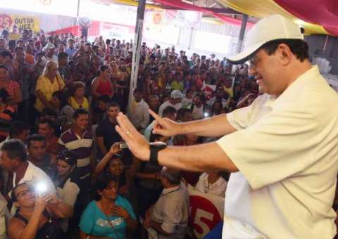 Coligação de Eduardo Braga entra com agravo na Justiça contra decisão que suspendeu eleições no AM