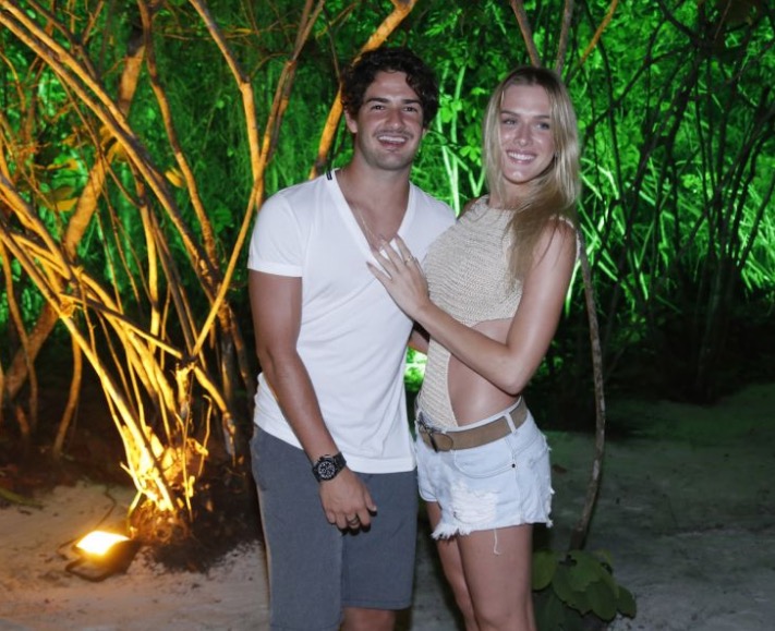 Fiorella Mattheis termina namoro com Alexandre Pato
