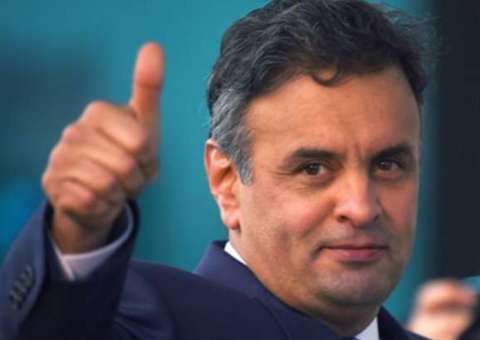 Aécio reassume nesta terça após 46 dias afastado do Senado