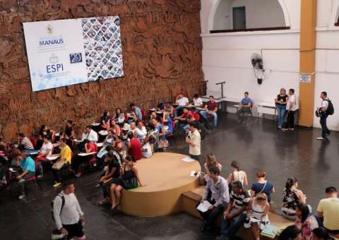 Bolsa Pós-Graduação estende horário para entrega de documentos em Manaus    