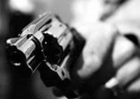 Trabalhador reage a assalto e é atingido com 2 tiros em Manaus