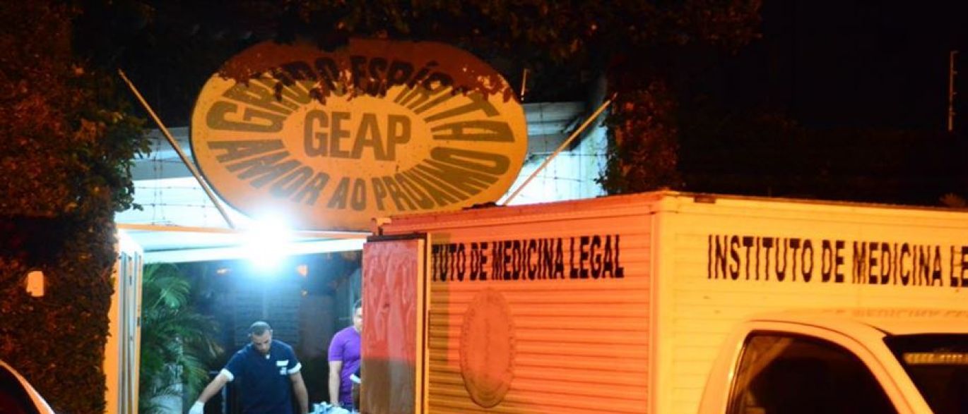 Assalto e tiroteio em centro espírita termina com 5 mortos