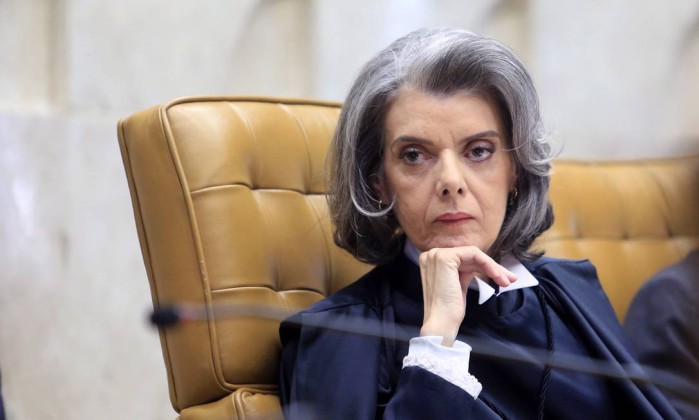 Cármen Lúcia toma decisão inesperada sobre eleições no Amazonas