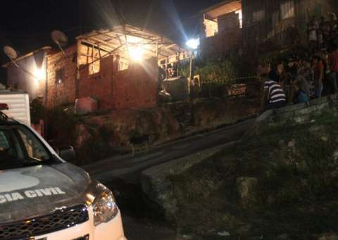 Homem é atraído para emboscada e assassinado com 12 tiros em Manaus