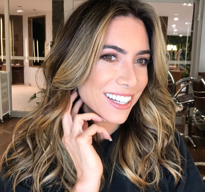 Aos 39, Patrícia Abravanel anuncia gravidez e revela sexo do bebê