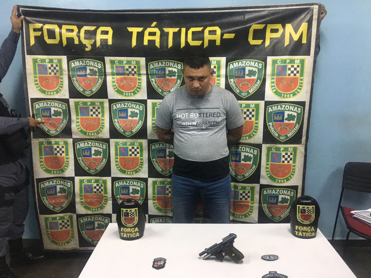 Foragido da Justiça é recapturado com arma em posto de combustível de Manaus