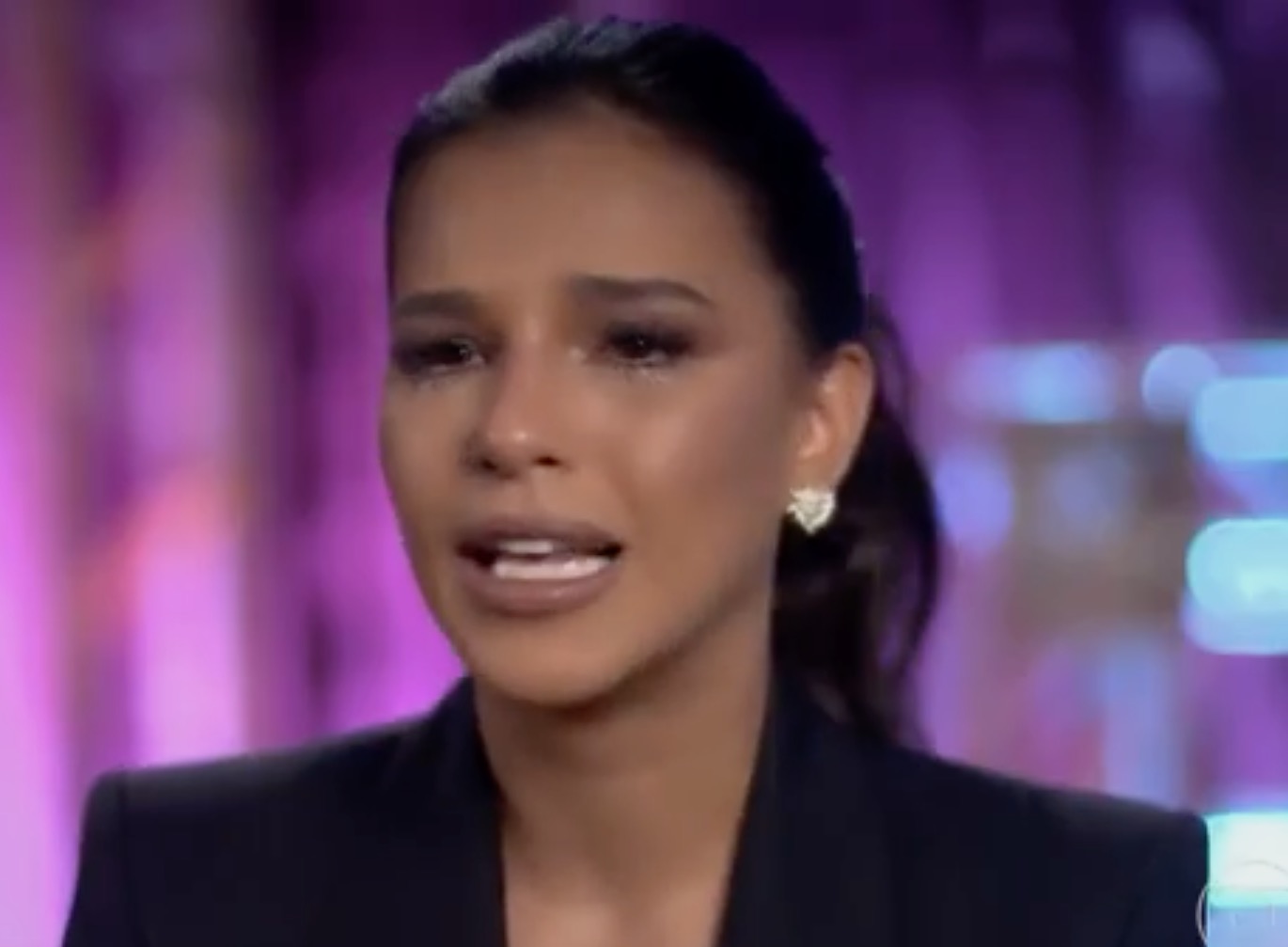  Mariana Rios chora ao falar sobre sonho frustrado e faz sucesso na estreia do PopStar