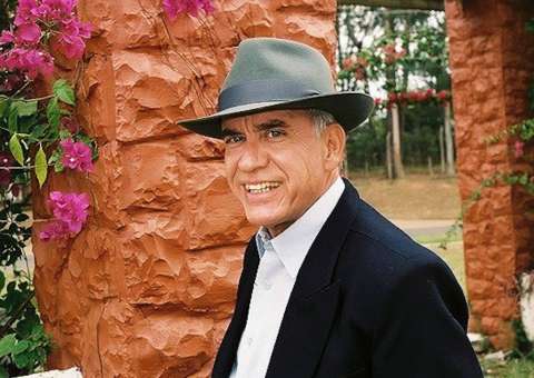  Ex-BBB Nonô morre aos 72 anos após luta contra o câncer