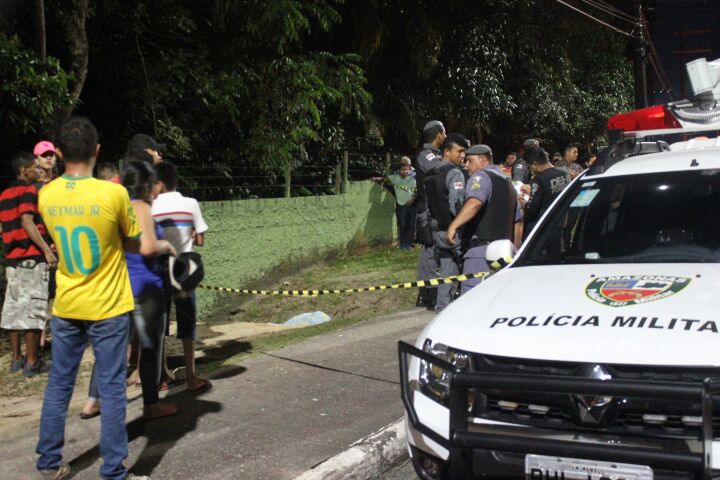 Após sair do arraial, jovem é morto com 4 tiros em Manaus