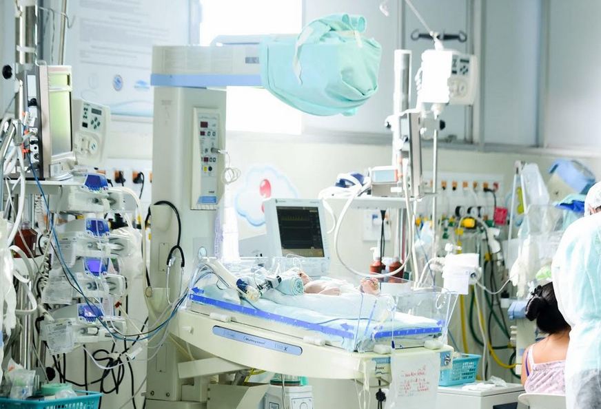 Aparelho promete ajudar bebês prematuros dentro de UTI no Amazonas
