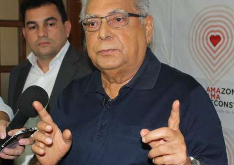 Justiça manda Facebook retirar perfis falsos do ar a pedido de Amazonino