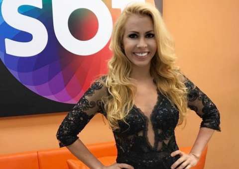 Joelma posta foto rara da filha caçula, Yasmin