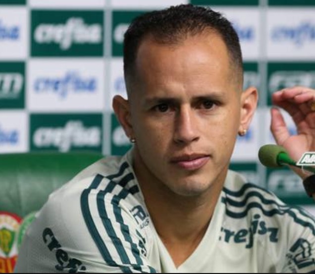 Filho do jogador Guerra recebe alta após afogamento em piscina 