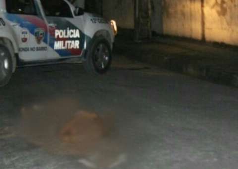 Grupo misterioso executa homem suspeito de cometer arrastões em Manaus